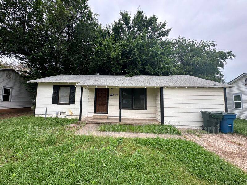 House for rent at 3409 Willow Creek Dr, Oklahoma City, OK 73110