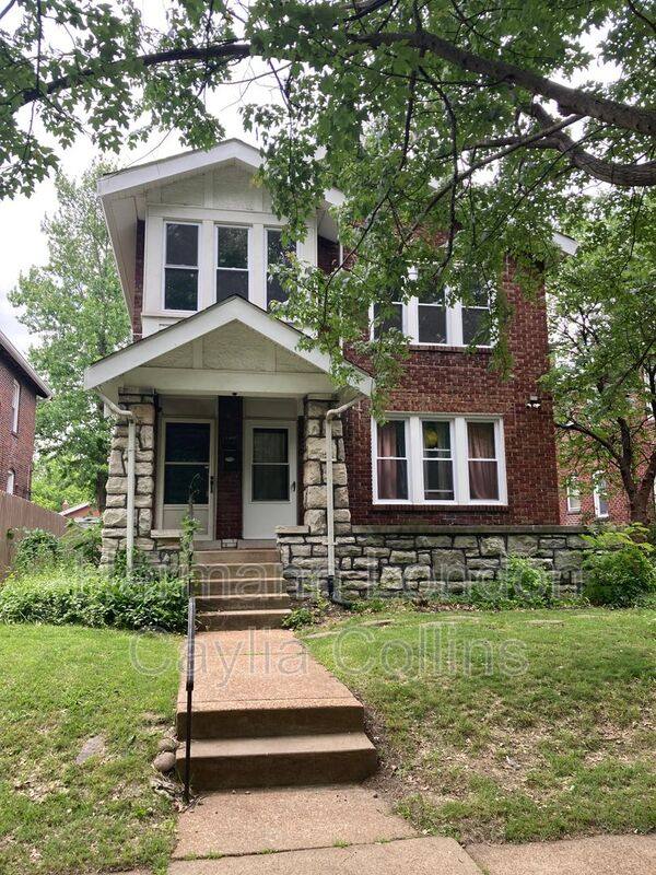 Apartment for rent at 5340 Bancroft Ave #2F, Saint Louis, MO 63109