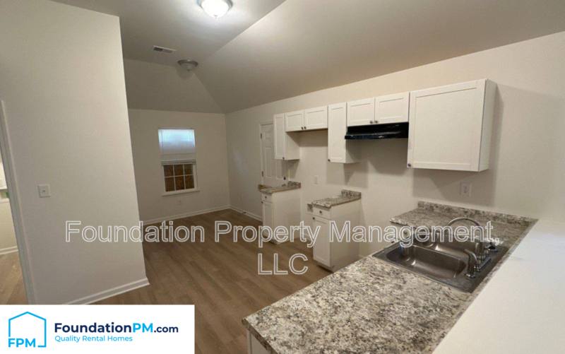 House for rent at 3376 Bestway Dr, Memphis, TN 38118