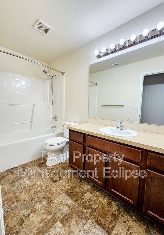 House for rent at 8431 10th Place SE, Lake Stevens, WA 98258