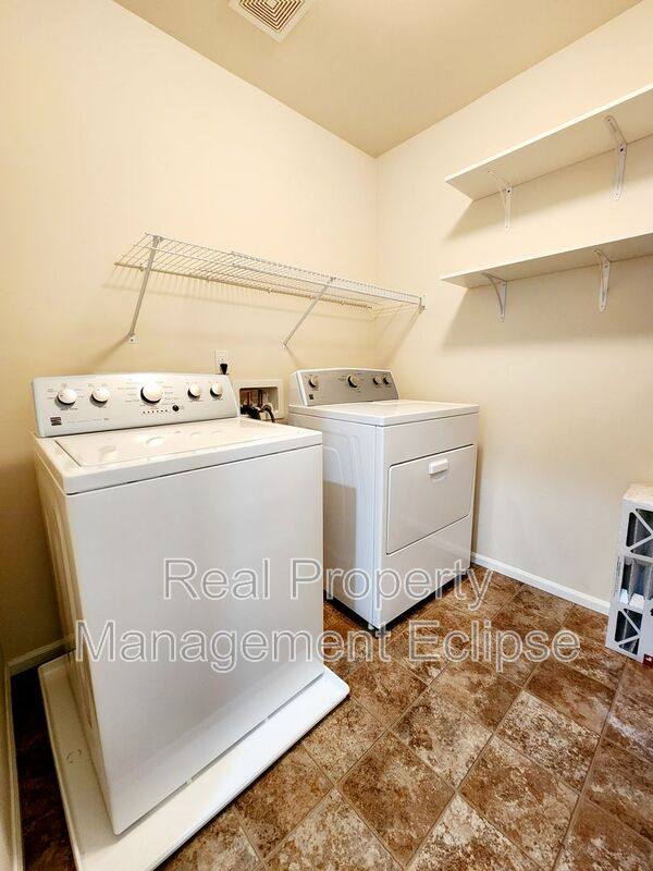 House for rent at 8431 10th Place SE, Lake Stevens, WA 98258