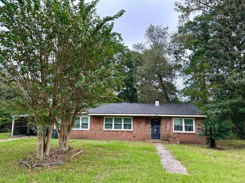 House for rent at 3712 Oakland Court, Savannah, GA 31404