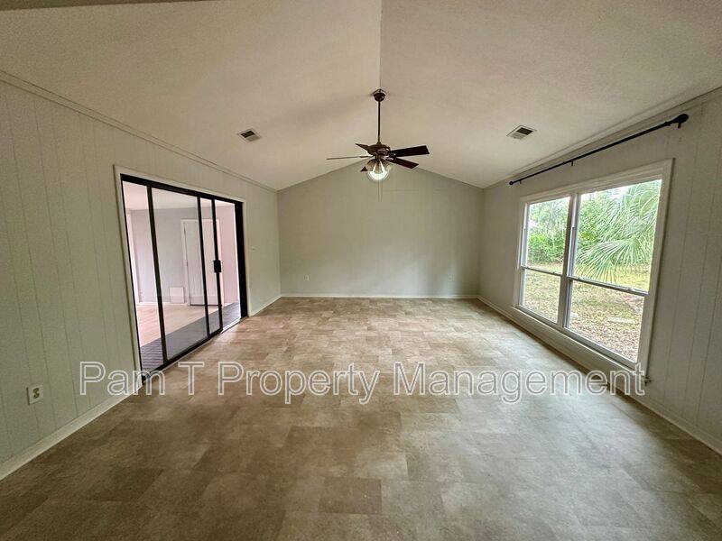 House for rent at 3712 Oakland Court, Savannah, GA 31404