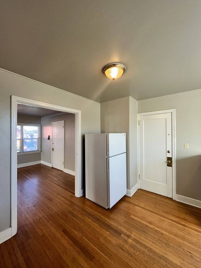 Apartment for rent at 2437 NE Hoyt St, Portland, OR 97232