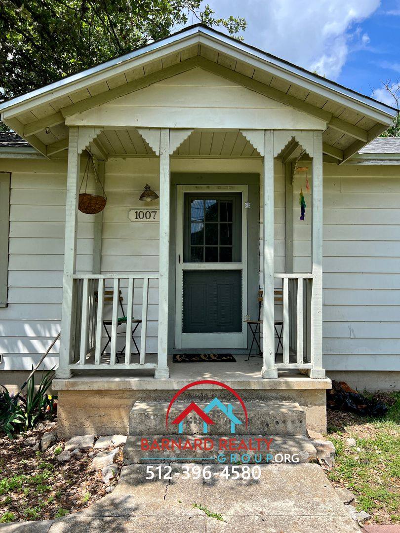 Apartment for rent at 1007 N Lbj, San Marcos, TX 78666