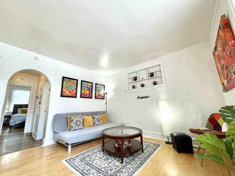 Apartment for rent at 6647 Berthold Ave #1W, Saint Louis, MO 63139