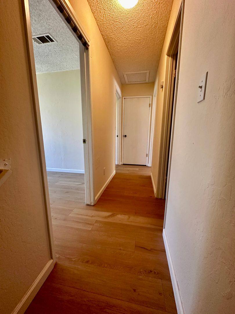 Townhouse for rent at 5042 Glide Dr, Davis, CA 95618