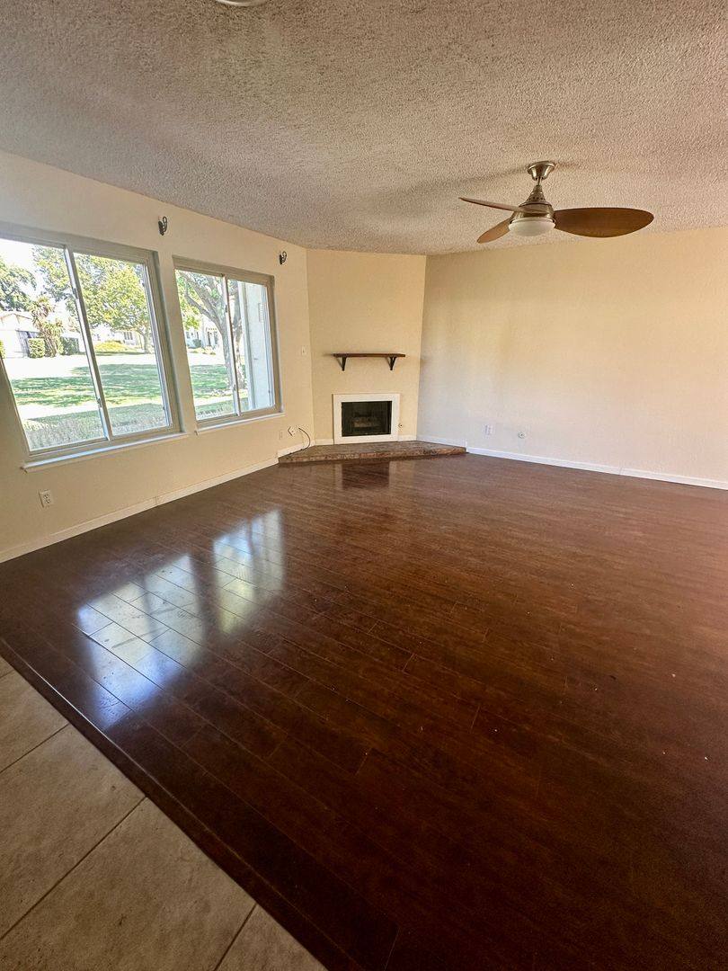 Townhouse for rent at 5042 Glide Dr, Davis, CA 95618