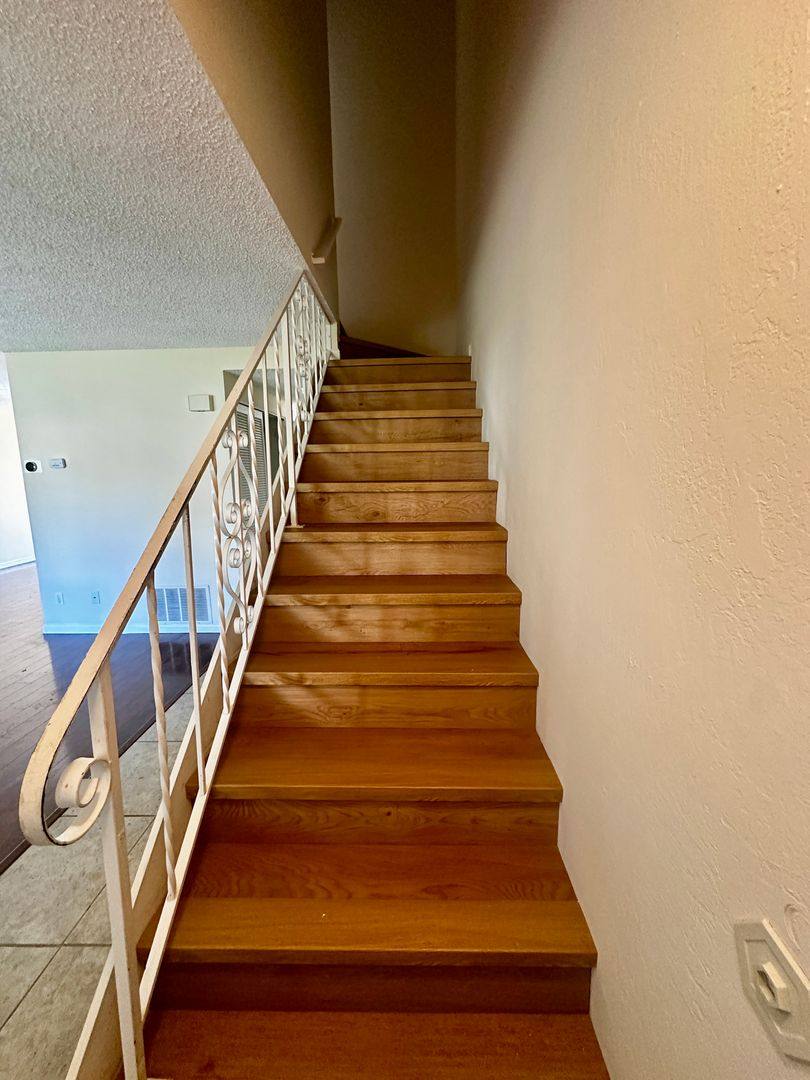 Townhouse for rent at 5042 Glide Dr, Davis, CA 95618