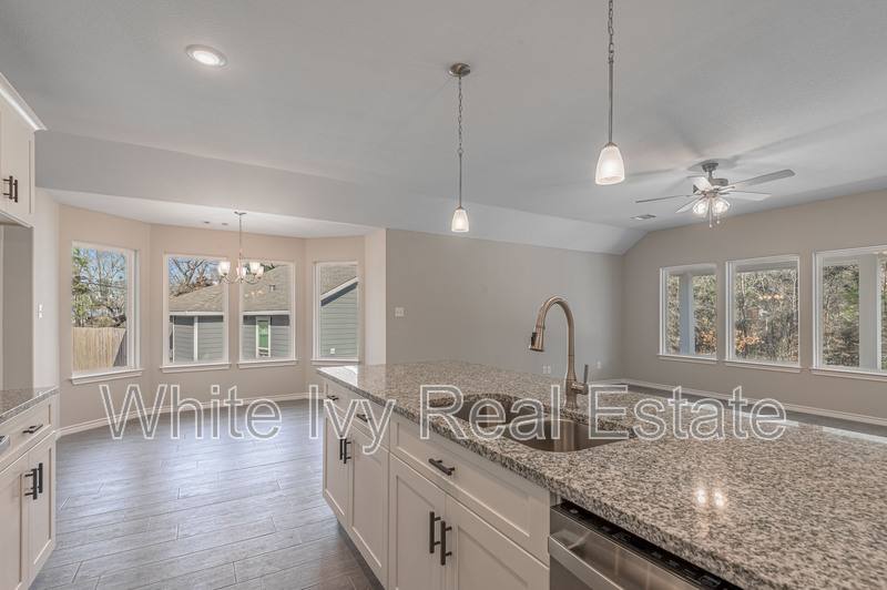 House for rent at 51 Hickory Bend, Huntsville, TX 77320