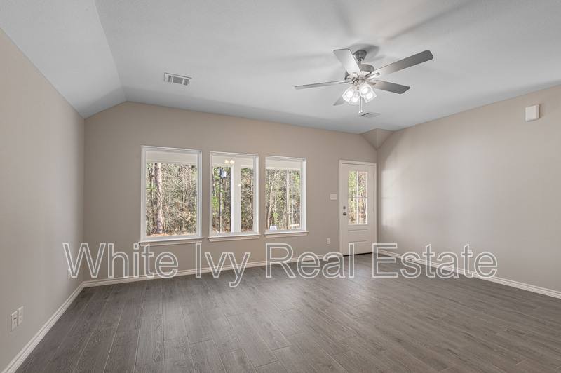 House for rent at 51 Hickory Bend, Huntsville, TX 77320