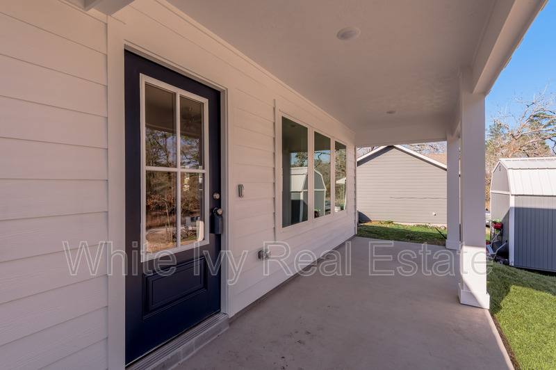 House for rent at 51 Hickory Bend, Huntsville, TX 77320