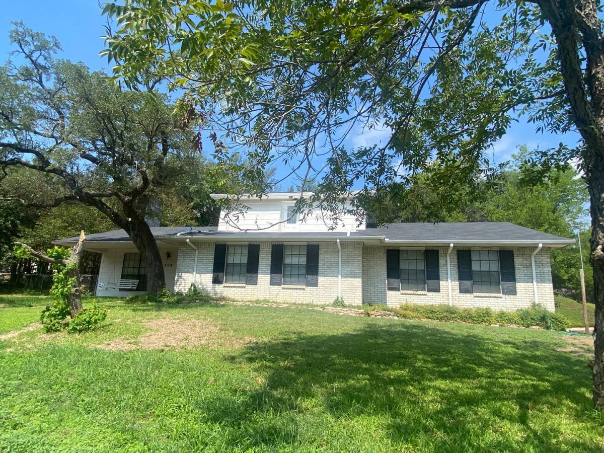 House for rent at 508 E 27th Ave, Belton, TX 76513