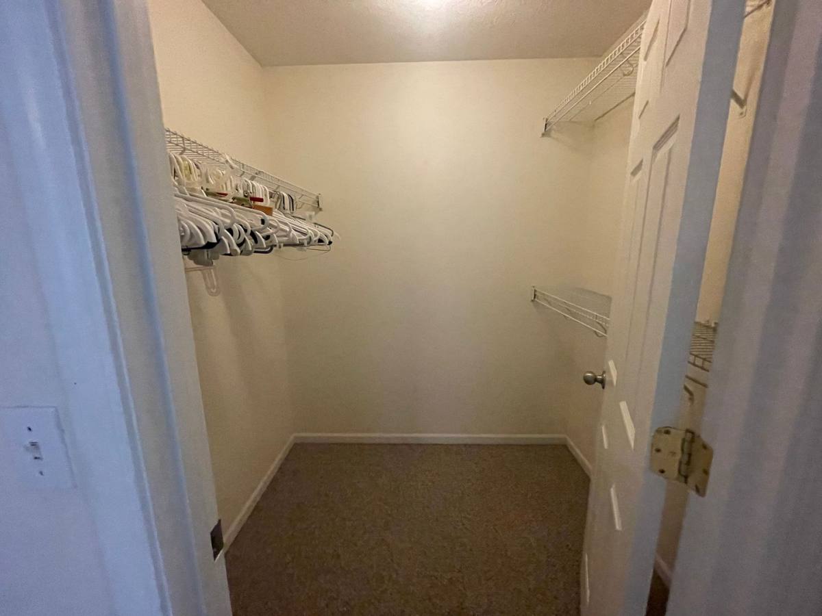 Apartment for rent at 203 Anna St, Saint James, MO 65559