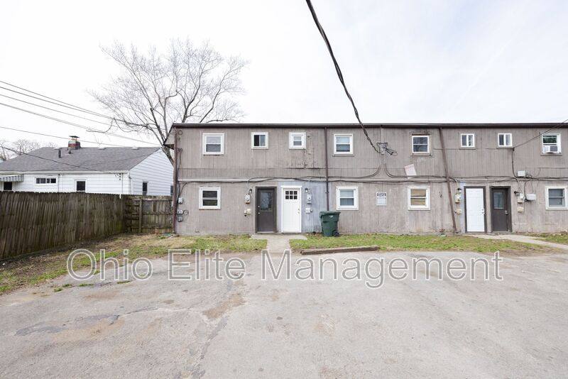 Apartment for rent at 3088 Grasmere Ave, Columbus, OH 43224