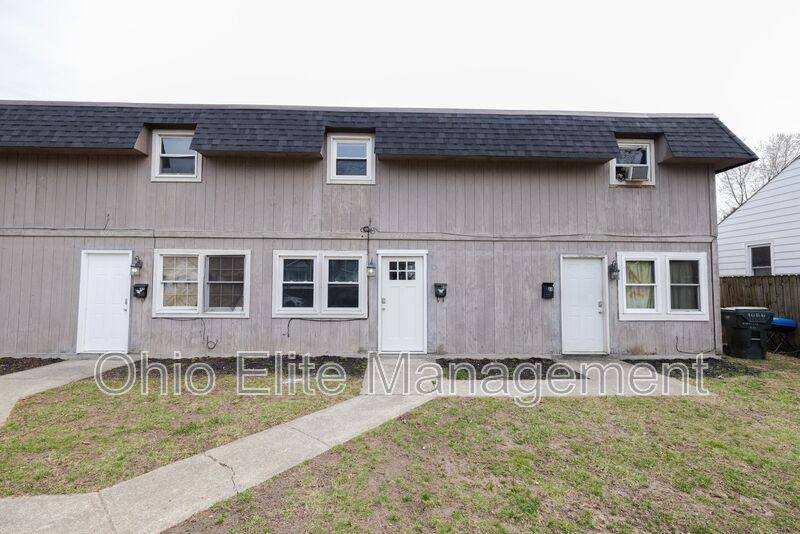 Apartment for rent at 3088 Grasmere Ave, Columbus, OH 43224