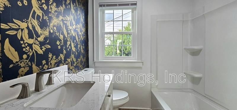 Apartment for rent at 1267 Little Bay Ave, Norfolk, VA 23503