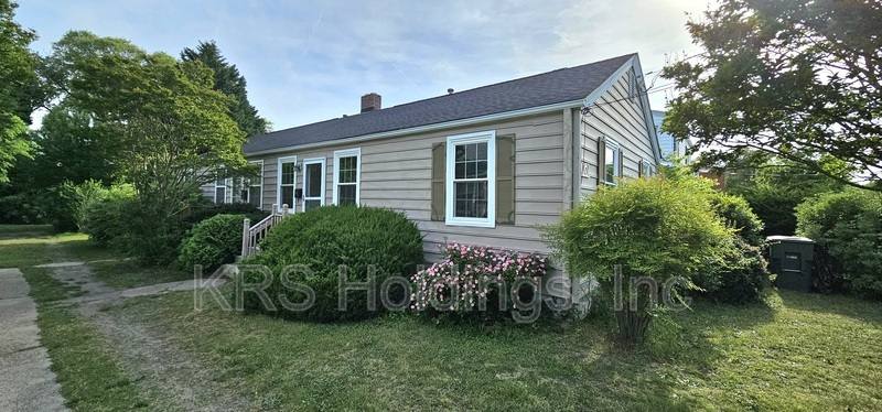 Apartment for rent at 1267 Little Bay Ave, Norfolk, VA 23503