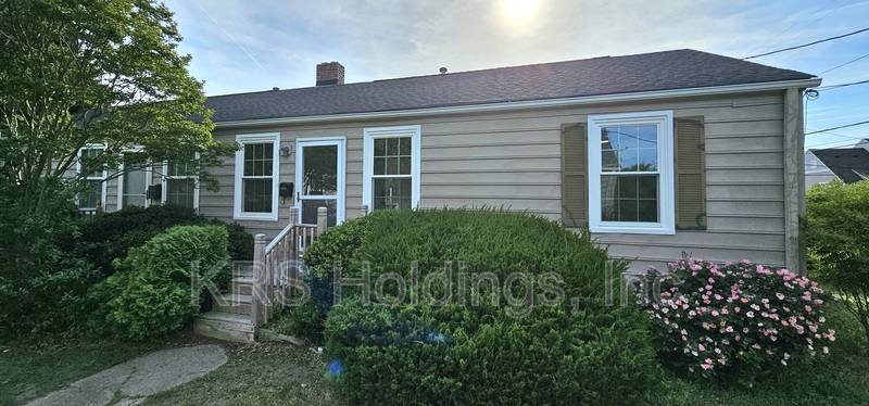 Apartment for rent at 1267 Little Bay Ave, Norfolk, VA 23503