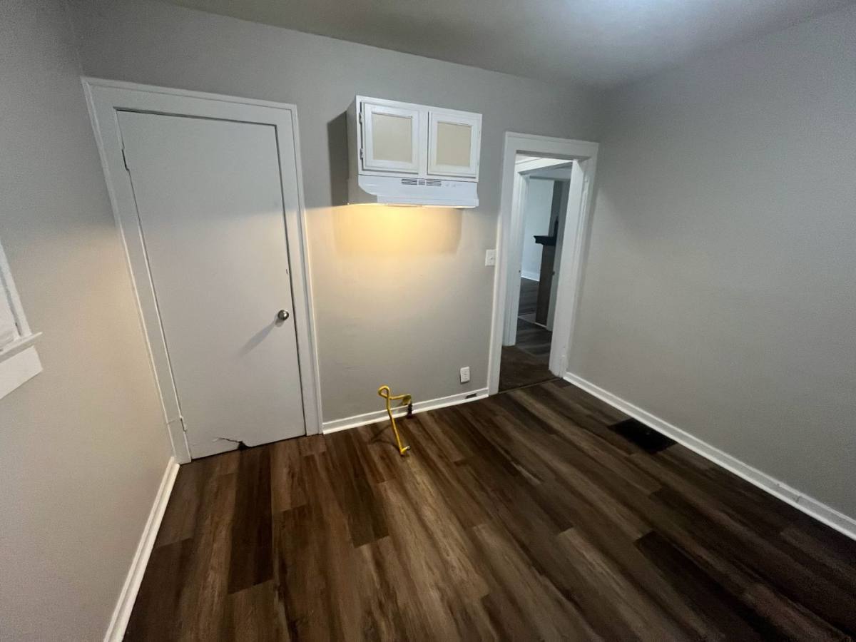 Apartment for rent at 836 S 41st St, Louisville, KY 40211