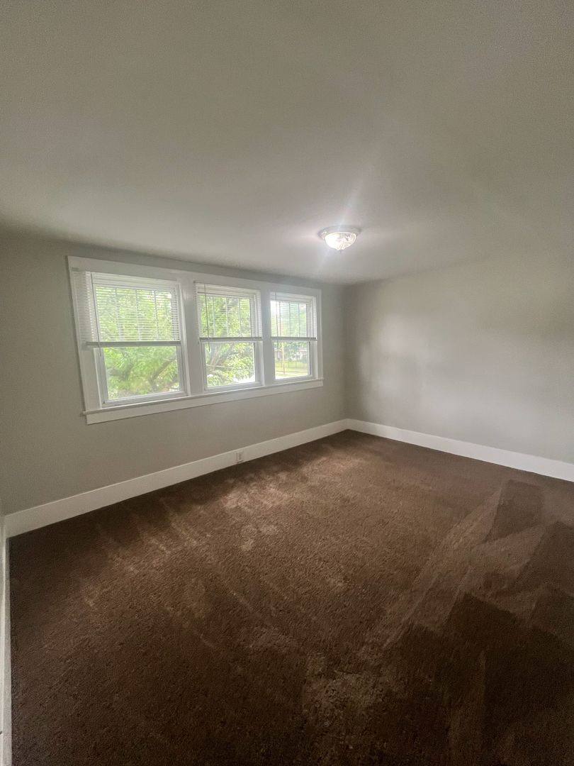 Apartment for rent at 836 S 41st St, Louisville, KY 40211