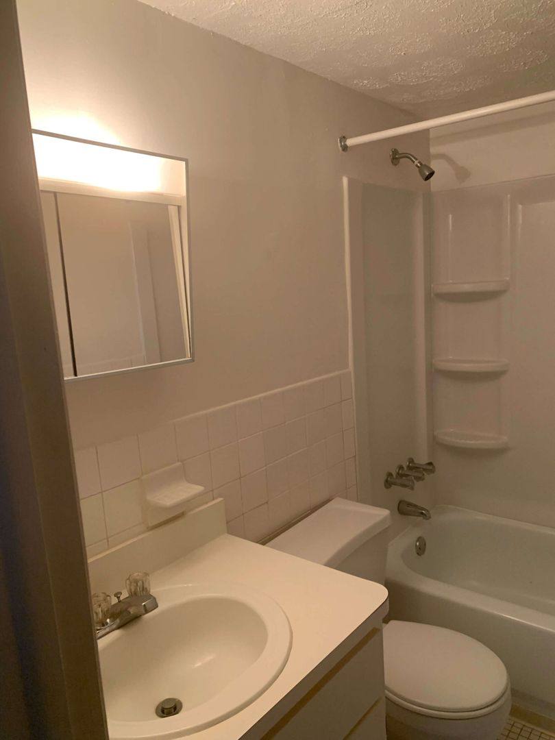 Apartment for rent at 27243 Westown Blvd, Westlake, OH 44145