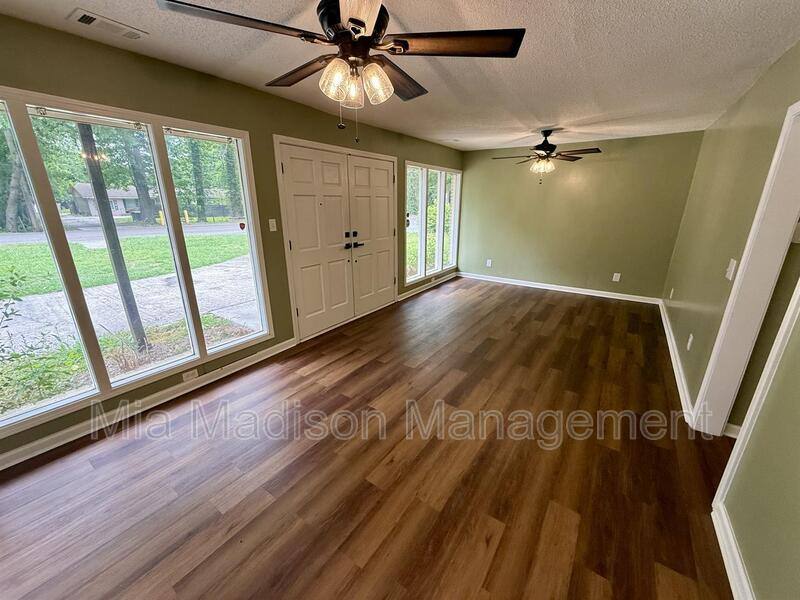 House for rent at 2233 E Derenne Ave, Savannah, GA 31406