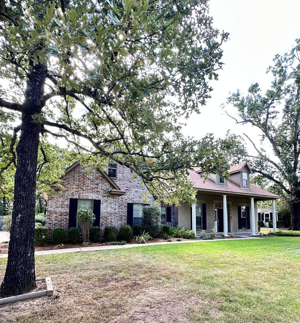 House for rent at 297 Old Palmetto Rd, Benton, LA 71006