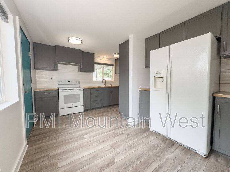 House for rent at 400 S 350 W, Bountiful, UT 84010