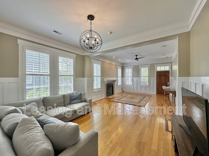 House for rent at 76 Alberta Ave, Charleston, SC 29403