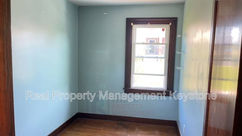 House for rent at 93 Briggs St, Pittsburgh, PA 15234
