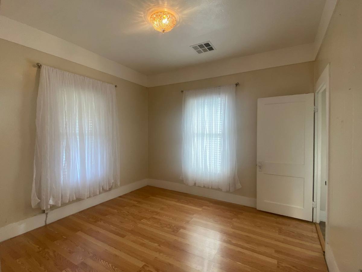 House for rent at 738 N Wall St, Belton, TX 76513