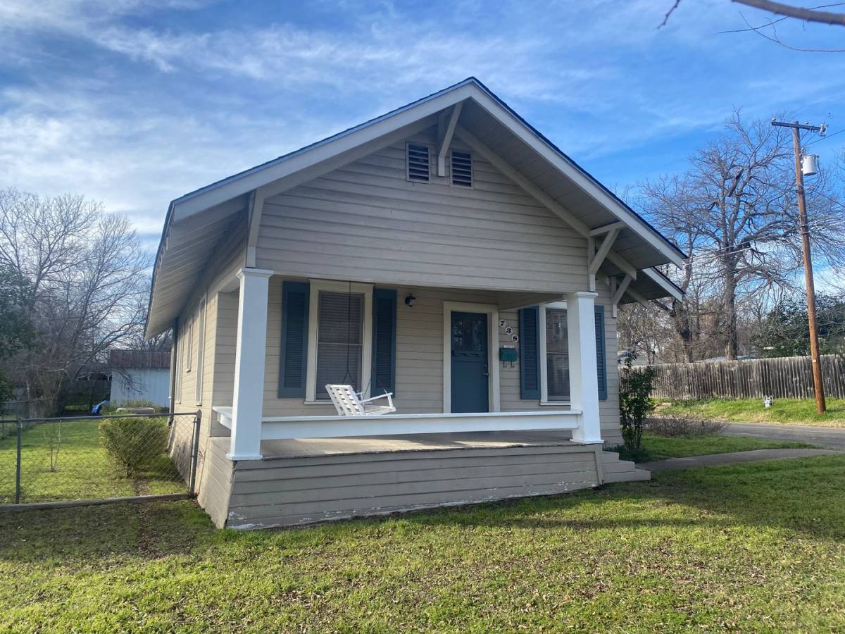 House for rent at 738 N Wall St, Belton, TX 76513