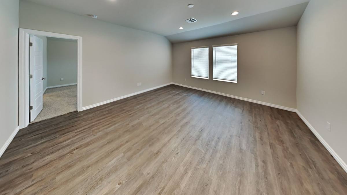 House for rent at 4412 Palmetto Bluff Dr, Mustang, OK 73064