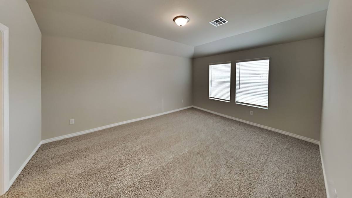 House for rent at 4412 Palmetto Bluff Dr, Mustang, OK 73064