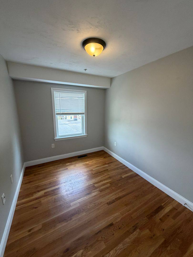 Apartment for rent at 462 Fletcher St, Lowell, MA 01854