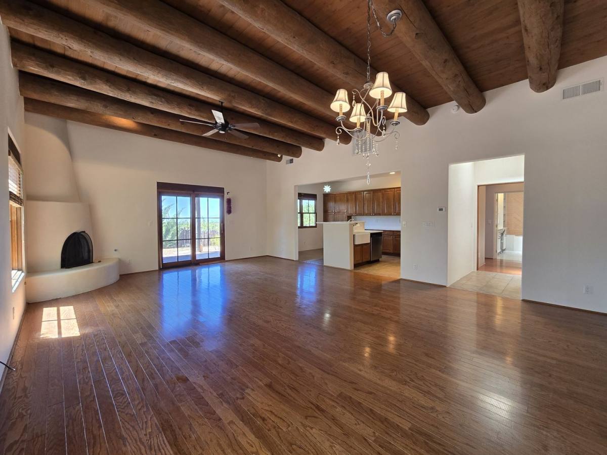 House for rent at 4 Camino De Vecinos, Santa Fe, NM 87506