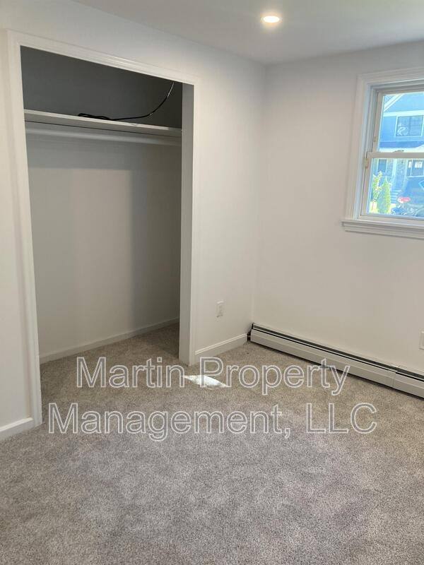 House for rent at 15 Walsh Rd, Bedford, MA 01730