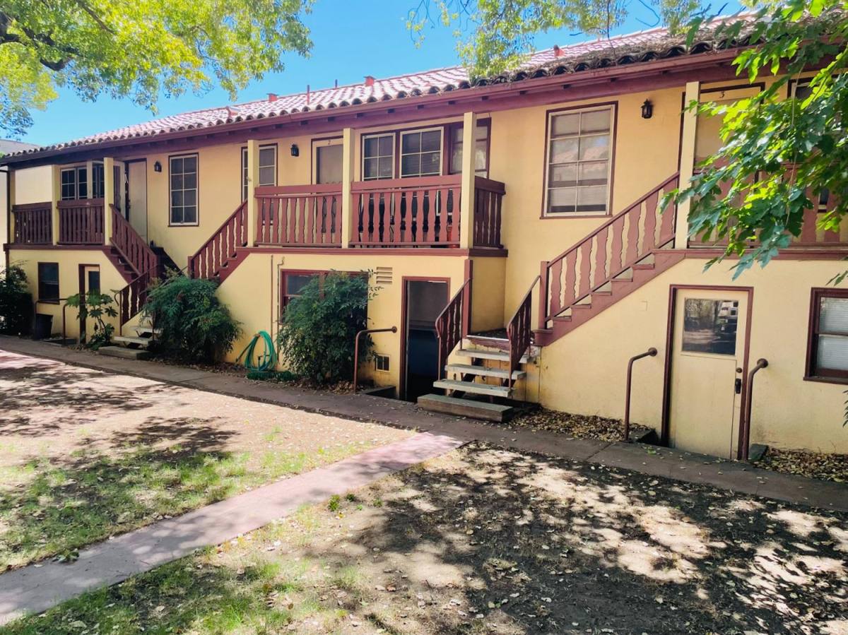 Apartment for rent at 1257 N Van Ness Ave, Fresno, CA 93728