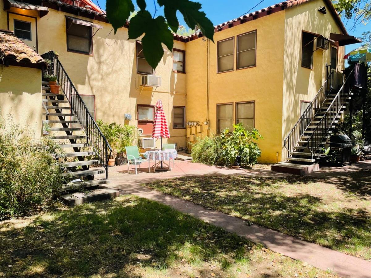 Apartment for rent at 1257 N Van Ness Ave, Fresno, CA 93728