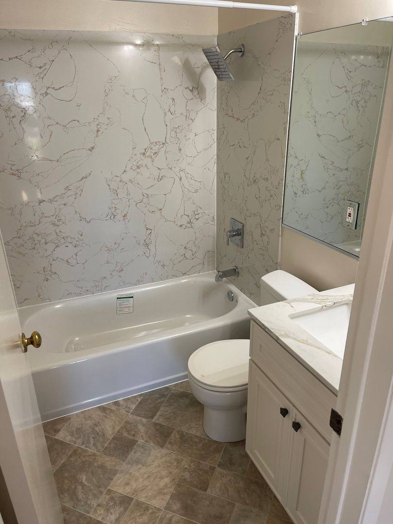 Apartment for rent at 1158 Park Ave, Alameda, CA 94501
