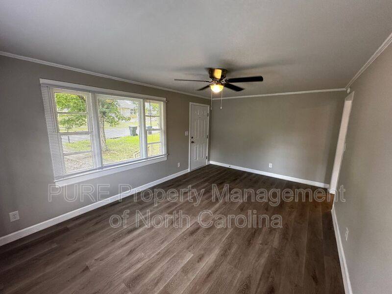 Apartment for rent at 110 Mendota Ave, Lexington, NC 27292