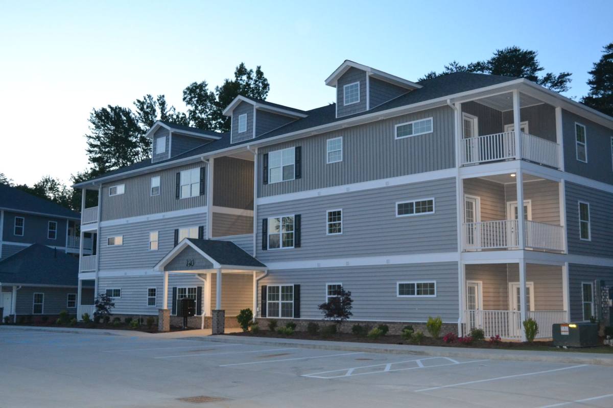 Apartment for rent at 156 Lambert Dr, Hurricane, WV 25526