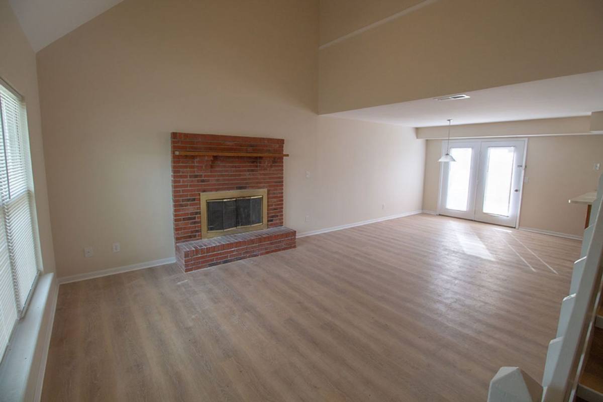 Apartment for rent at 3713-3715 Hermitage Rd, Columbia, MO 65201