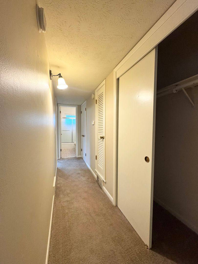 Apartment for rent at 4802 Underwood Ave, Omaha, NE 68132