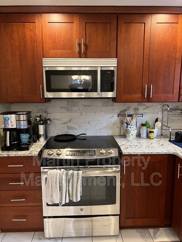 House for rent at 27 Burlington Rd, Bedford, MA 01730
