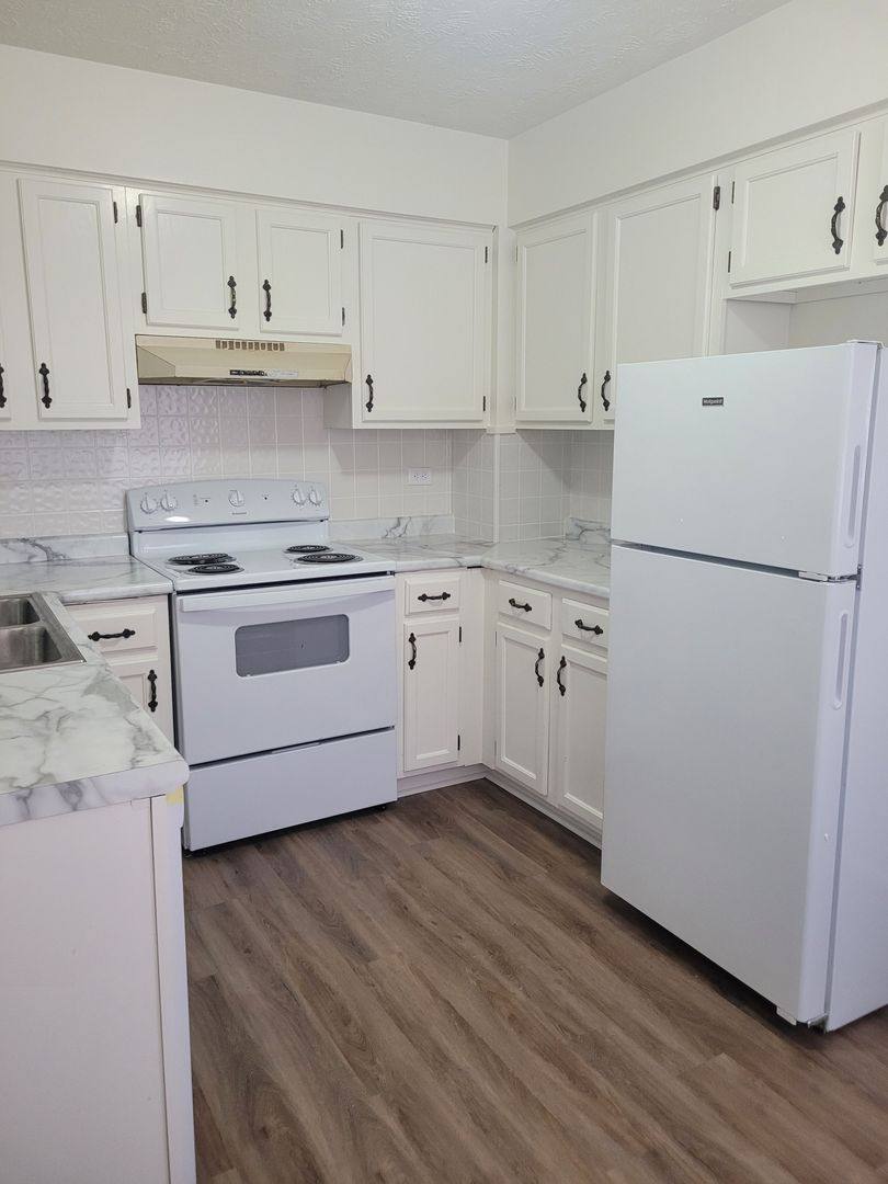 House for rent at 4874 Robin Dr, Omaha, NE 68157