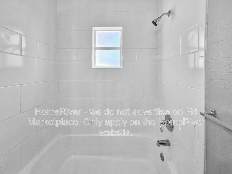 Apartment for rent at 11563 SE 57th Court, Belleview, FL 34420