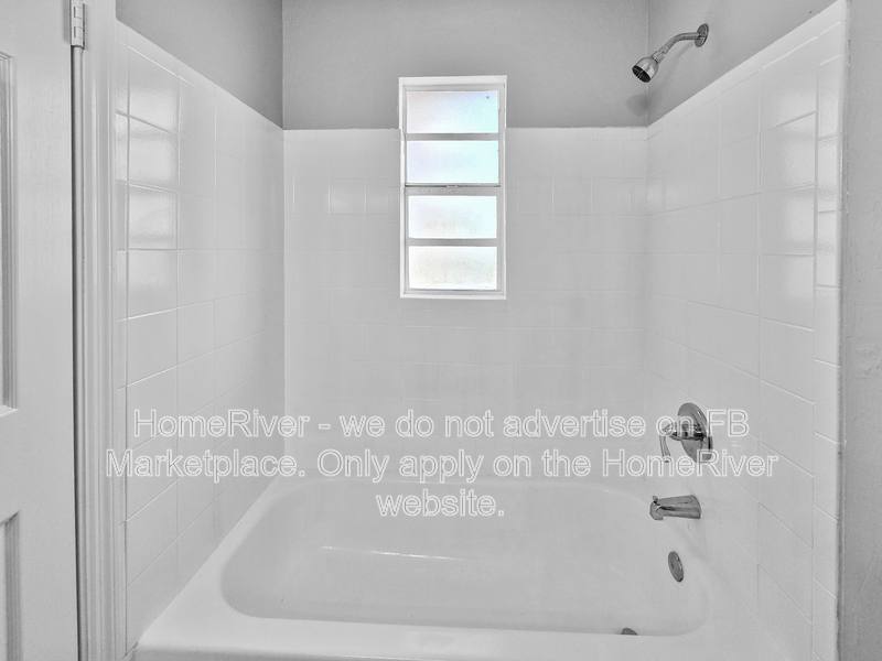 Apartment for rent at 11563 SE 57th Court, Belleview, FL 34420