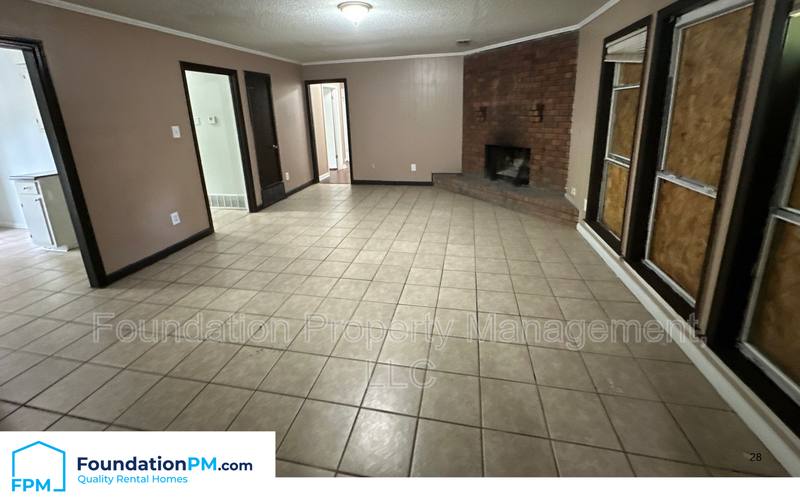House for rent at 5043 Bowdoin Dr, Memphis, TN 38127